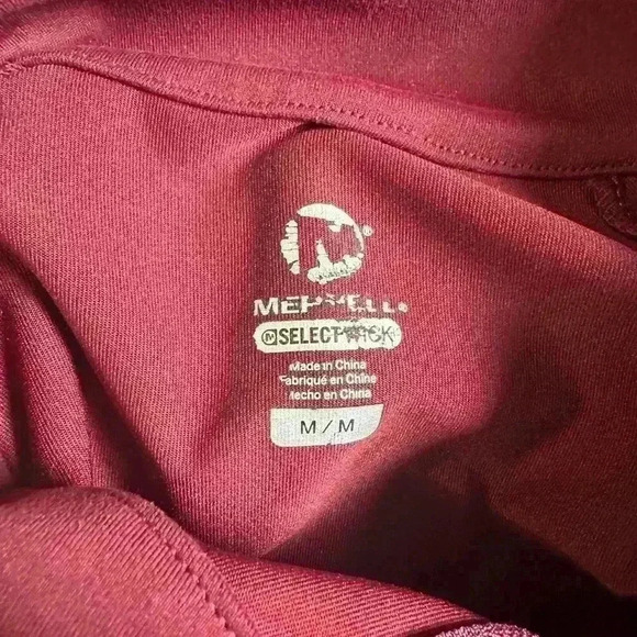 Merrell Women’s Select Wick 1/4 Zip Athletic Pullover. Thumb Holes. ID Pocket. M - Picture 6 of 7